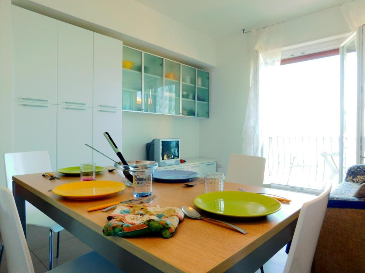 Bilocale Con Favolosa Vista Mare Levanto Ngoại thất bức ảnh